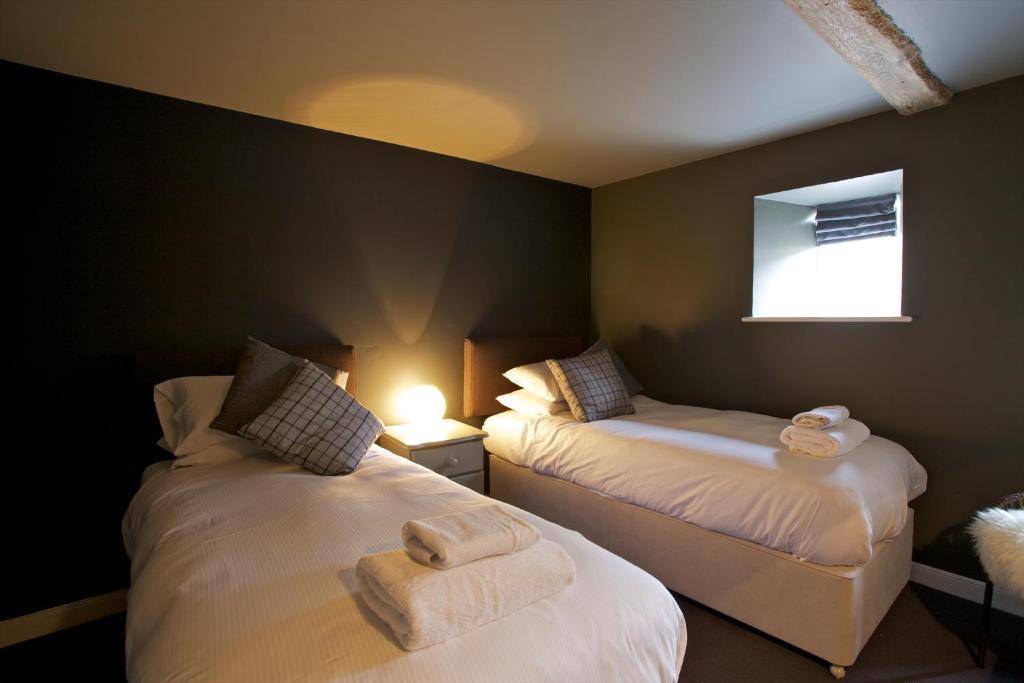 The Kings Arms Hotel Didmarton Cameră foto